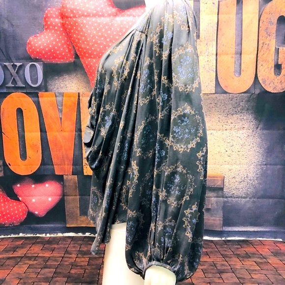 “FREE PEOPLE Drastic DEEP V NECK BLOUSE - Picture 12 of 16